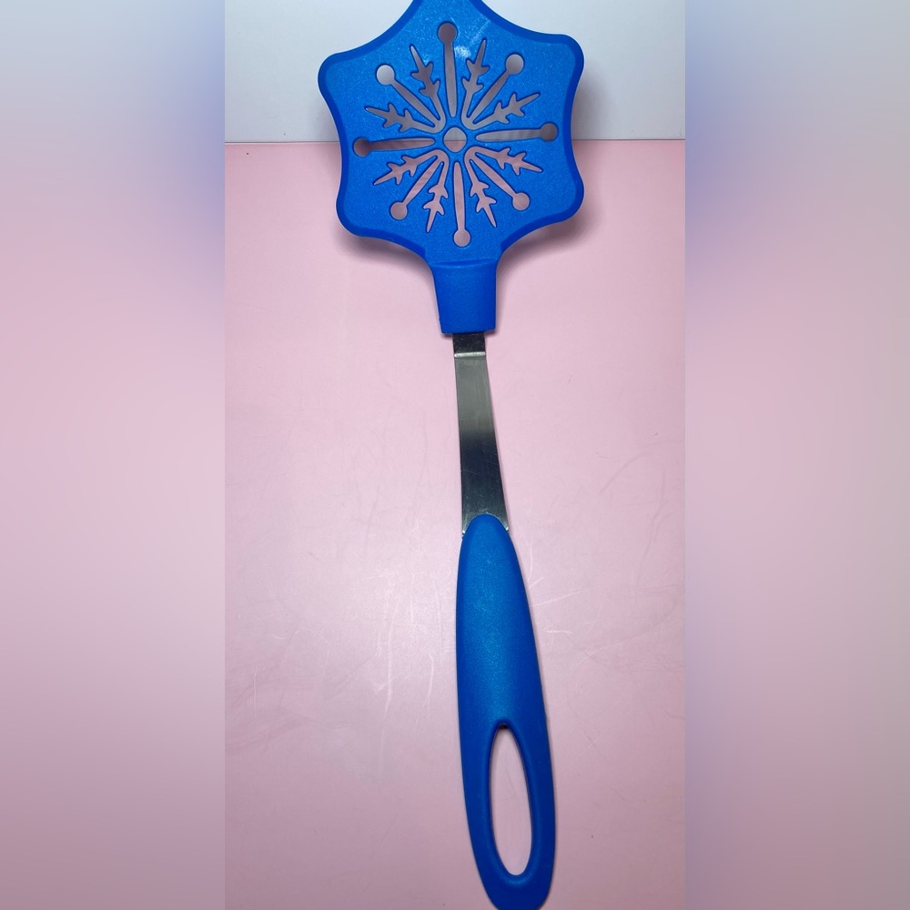 Kitchen Blue‎ Silicone Snowflake Spatula